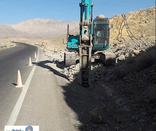 Alt: پروژه فیبر نوری کرمان در مسیر کرمان و شهداد